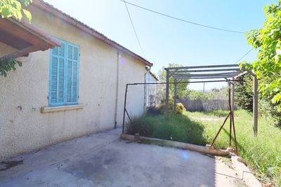 A vendre maison indépendante avec terrasse et jardin - 13380 Plan de cuques